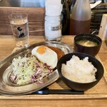 用戶對於烏森絶メシ食堂的評論圖