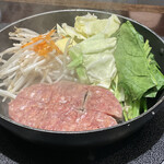 User's review image for 肉屋の正直な食堂 新宿御苑店