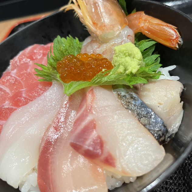 用户对于海鮮丼の駅前 阪神梅田店的评论图