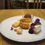 User's review image for WOCCA ROCCA curry and... NU CHAYAMACHI PLUS