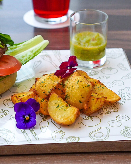 User's recommendation image for Dining＆Bar LAVAROCK