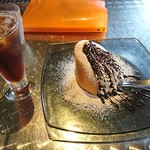 用户对于CAFE RESTAURANT GARAGE的评论图
