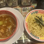 用户对于九州じゃんがららあめん 銀座店的评论图