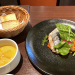 用戶對於BistroW的評論圖