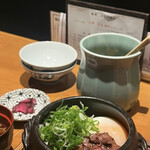 用戶對於神楽坂 囲炉裏 肉よろず的評論圖