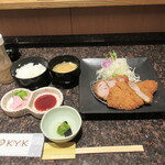 用户对于とんかつKYK 京都ポルタ店的评论图