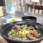 用戶對於肉山食堂的評論圖