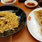 用戶對於餃子の王将 十三店的評論圖
