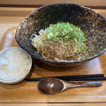 用户对于汁なし担担麺専門 キング軒 銀座出張所的评论图