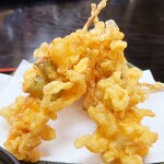 用戶對於小野木的評論圖