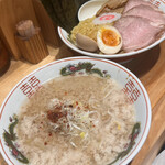 User's review image for 背脂ラーメン チャッチャ亭