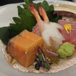 用戶對於不死王閣的評論圖