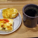 用戶對於LAMP LIGHT BOOKS CAFE的評論圖