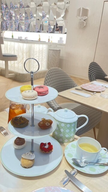 User's recommendation image for CAFE DIOR by LADUREE