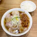 用户对于かね田的评论图