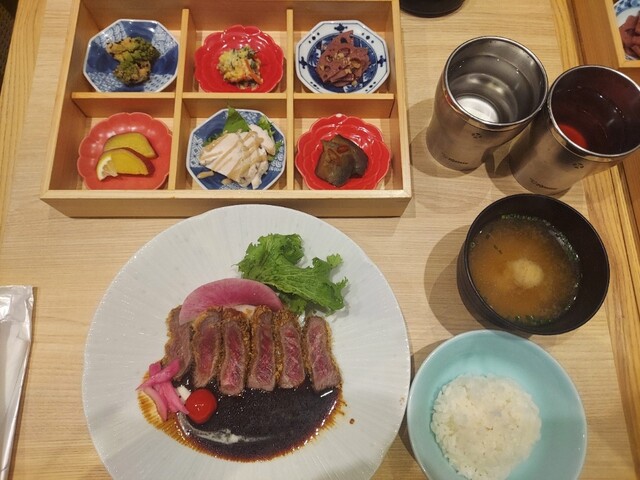 用户对于象印食堂 東京店的评论高清图