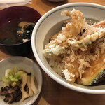 用户对于まことや的评论图