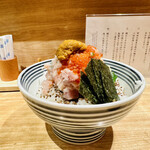 用戶對於日本橋海鮮丼 つじ半 ミッドタウン店的評論圖