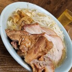 用户对于ラーメン二郎 池袋東口店的评论图