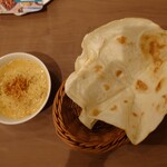 用戶對於Baba Meena的評論圖