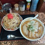 用戶對於こく一番 ラーメン みどりや的評論圖