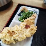 用户对于うどんの前田 四天王寺本店的评论图
