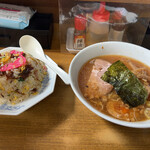 User's review image for ラーメンya