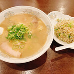 用户对于大黒ラーメン 福知山店的评论图