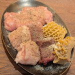 User's review image for 新宿焼肉 ホルモンいのうえ