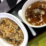 用户对于猪肉・鹿肉 梅本商店的评论图