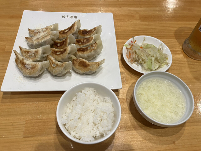 用戶對於24時間 餃子酒場 不動前店的評論高清圖