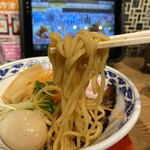 用戶對於らーめん 亀王 阪急東通り店的評論圖