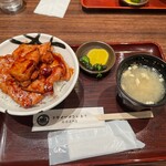 用戶對於ドライブインいとう豚丼名人 新千歳空港店的評論圖
