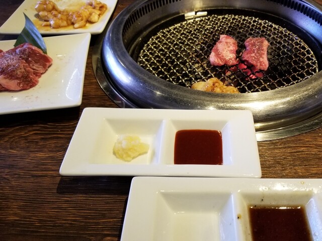 用户对于和牛焼肉ブラックホール 池袋西口店的评论高清图