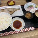 用戶對於朝市食堂的評論圖