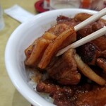 用户对于ぶた丼のとん田的评论图