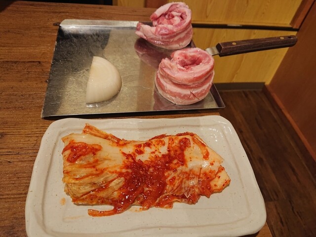 用戶對於韓国料理豚ブザ 新宿店的評論高清圖