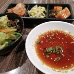 用户对于焼肉・しゃぶしゃぶ 肉の鶴々亭的评论图