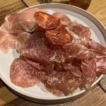 用户对于HUNTER的评论图