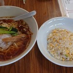 用戶對於杏花村的評論圖