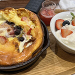 User's review image for 菓子と喫茶 SIROYA