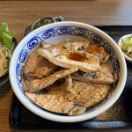 用户对于炭火焼豚丼 七凛茶屋坊ず的评论图
