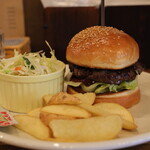 用户对于バーガーショップ フランキーベース的评论图
