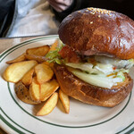 用户对于ザ バーガースタンド ナツメグ的评论图