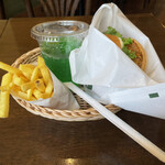 User's review image for フレッシュネスバーガー 東五反田店