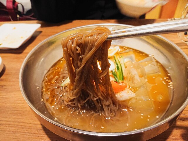 用戶對於韓国料理豚ブザ 新宿店的評論高清圖