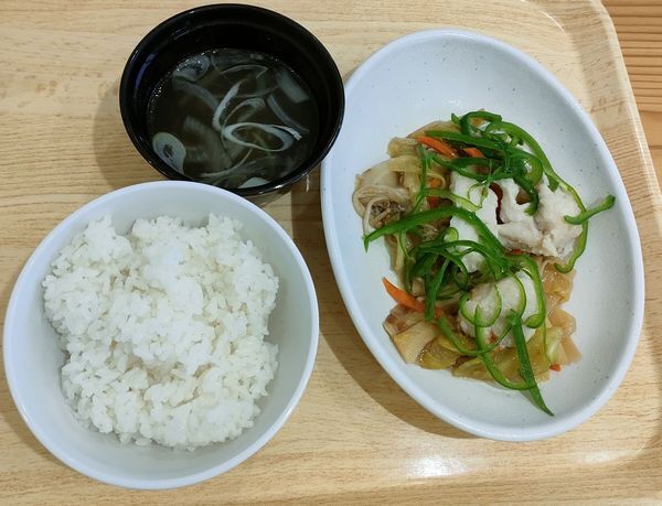 用戶對於都庁第一本庁舎32階職員食堂的評論圖