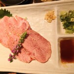 用户对于焼肉萬野 天王寺店的评论图