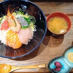 用戶對於しらす問屋 ヨシマル的評論圖