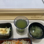 用户对于都庁第二本庁舎4階職員食堂的评论图